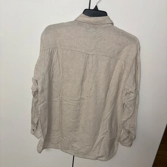 Old Navy Beige Button-Up Shirt - Picture 3 of 3